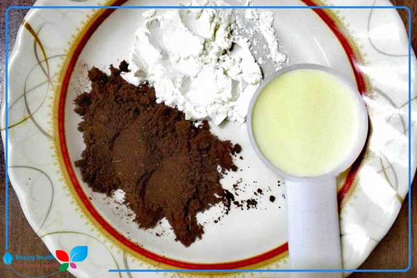 A mixture of starch and coffee for whitening the body