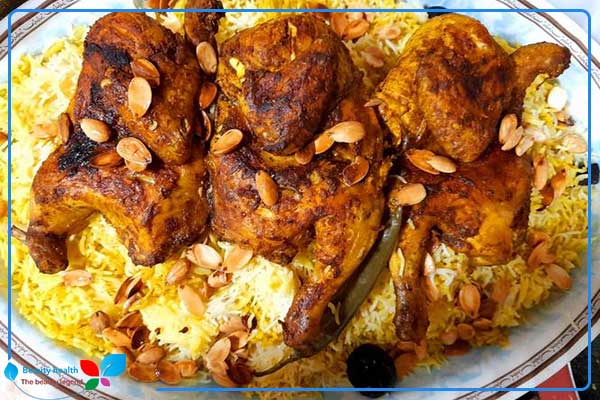 Wie man Chicken Mandi im Ofen macht, wie in Restaurants
